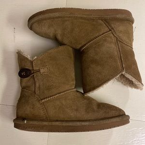 Size 2 Bearpaw Boots Brown.
